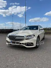 2019 Mercedes Benz E 200