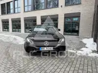 2019 Mercedes Benz E 220