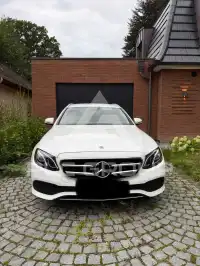 2019 Mercedes Benz E 220
