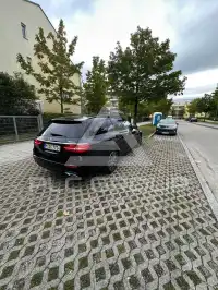 2019 Mercedes Benz E 220