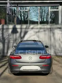 2019 Mercedes Benz E 220
