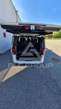 2019 Mercedes Benz V 300