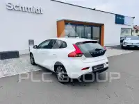 2019 Volvo V40