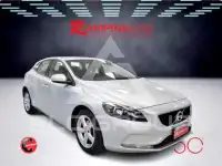 2019 Volvo V40