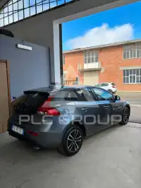 2019 Volvo V40