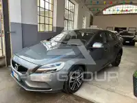 2019 Volvo V40