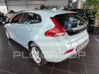 2018 Volvo V40