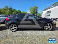 2019 Volvo V40
