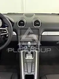 2019 Porsche Cayman