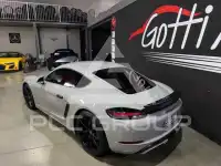 2019 Porsche Cayman