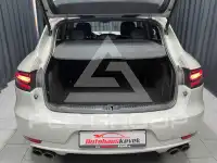 2019 Porsche MACAN