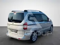 2019 Ford Tourneo