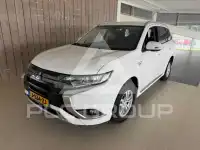 2020 Mitsubishi OUTLANDER