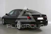 2020 BMW 740