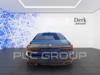 2020 BMW 740