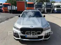 2020 BMW 750
