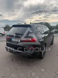 2020 BMW X7