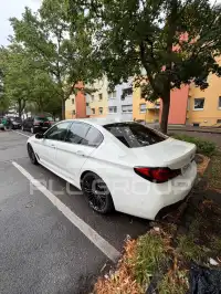 2020 BMW 530
