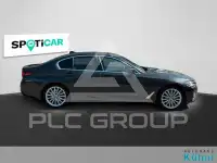 2020 BMW 530