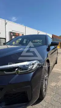 2020 BMW 530