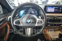 2020 BMW 530