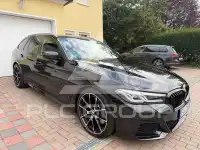 2020 BMW 530