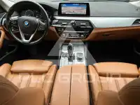 2020 BMW 530