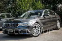 2020 BMW 530