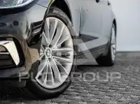 2020 BMW 530