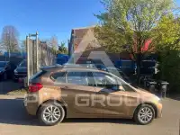 2020 BMW 218