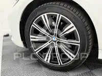2020 BMW 320