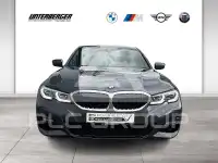 2020 BMW 330