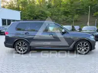 2020 BMW X7