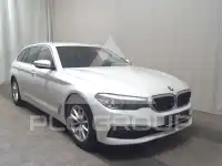 2020 BMW 520