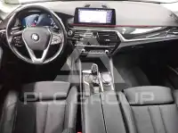 2020 BMW 520
