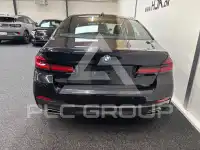 2020 BMW 520