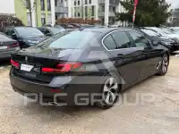 2020 BMW 520