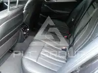2020 BMW 520
