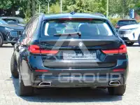 2020 BMW 520