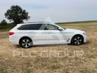 2020 BMW 520