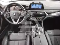 2020 BMW 520