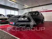 2020 BMW 730