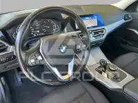 2020 BMW 318