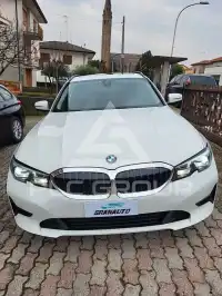 2020 BMW 318