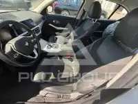 2020 BMW 318