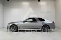 2020 BMW 745