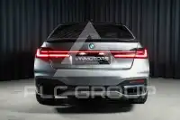 2020 BMW 745