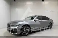 2020 BMW 745