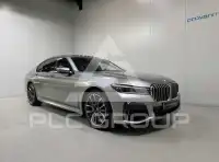 2020 BMW 745