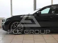 2020 BMW 550M